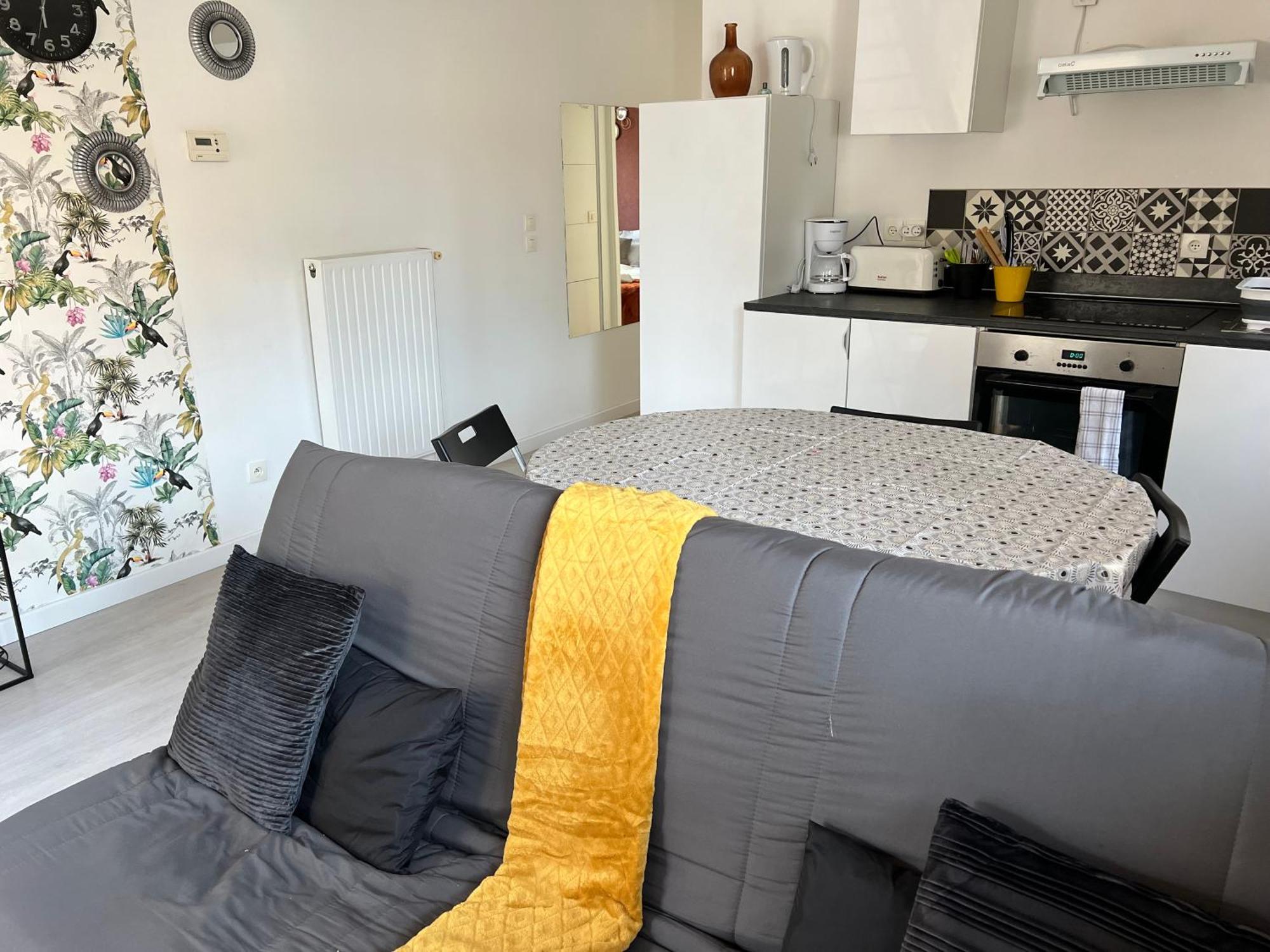 La Maisonnette Un Sejour A Part Longeville-les-Metz ภายนอก รูปภาพ