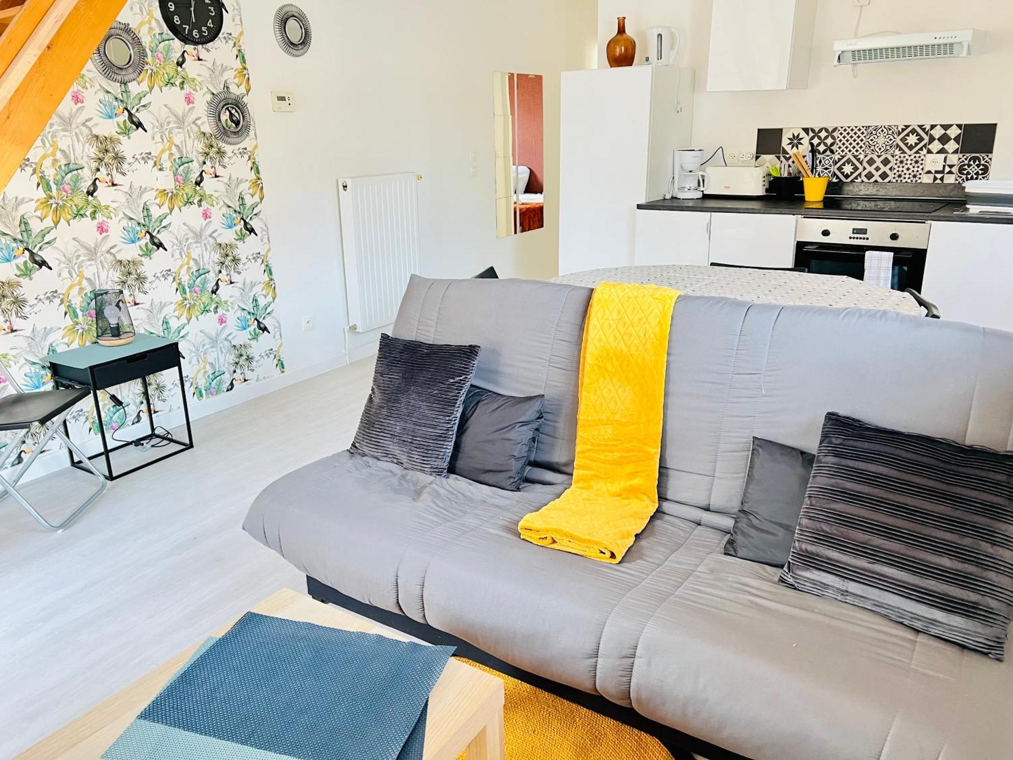 La Maisonnette Un Sejour A Part Longeville-les-Metz ภายนอก รูปภาพ