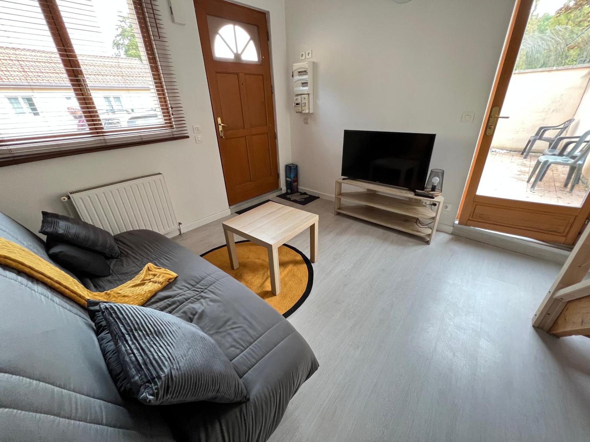 La Maisonnette Un Sejour A Part Longeville-les-Metz ภายนอก รูปภาพ